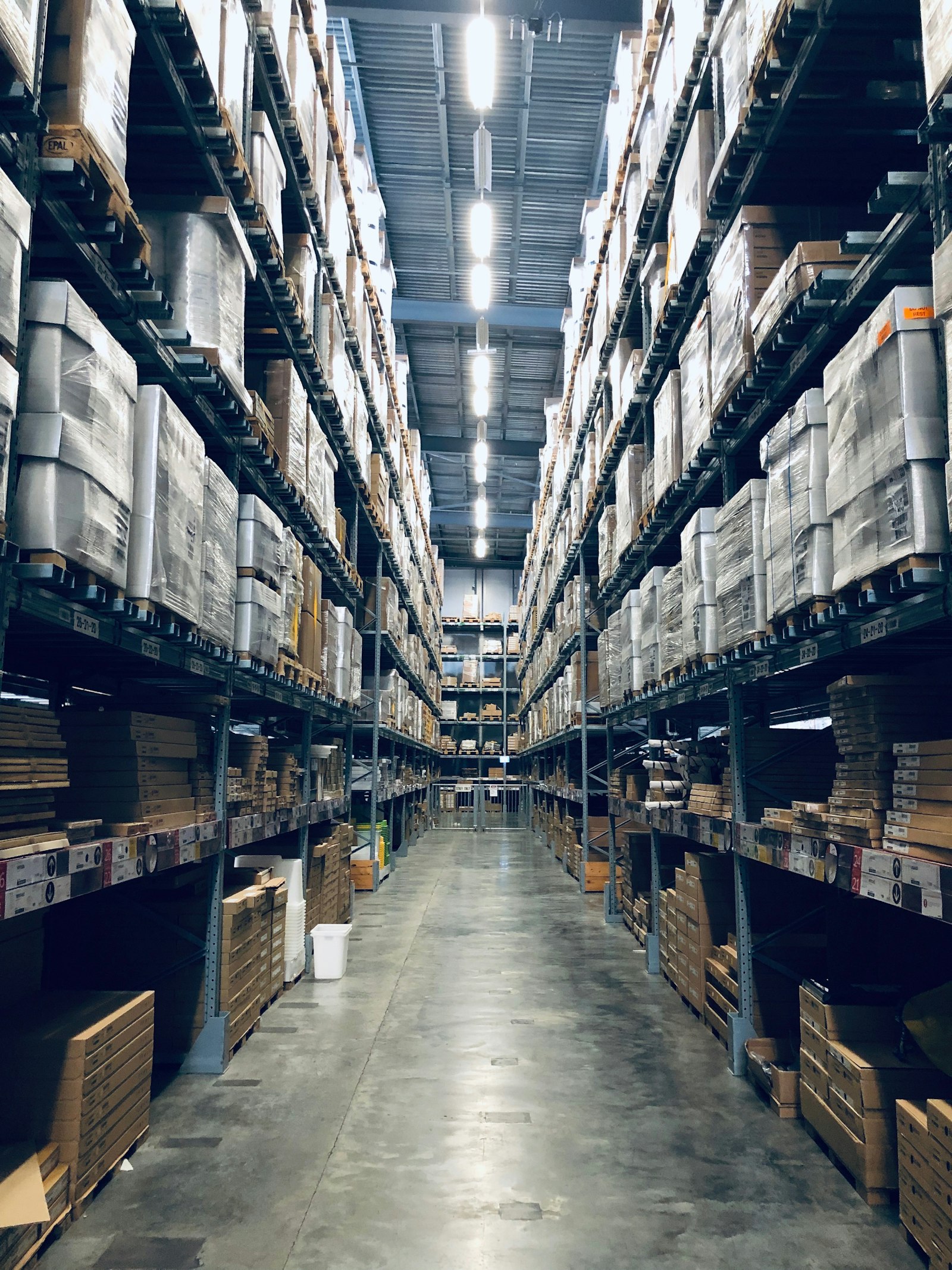 Warehouse with high pallet racking